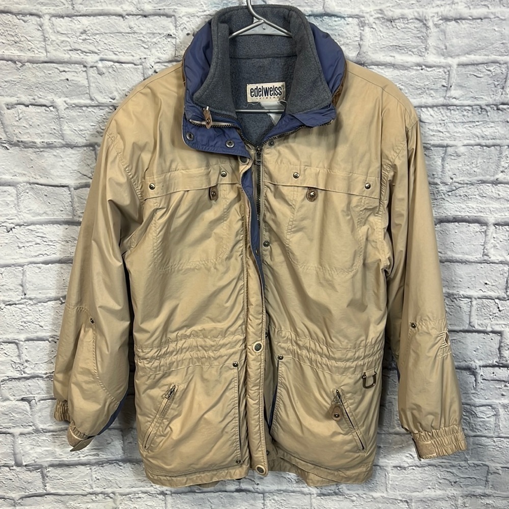 Vintage Edelweiss Ski Gear Womens Tan Rain or Ski Jacket Medium-Weight